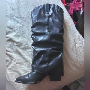 Crown Vintage Black Boots